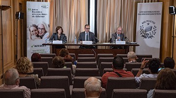 Mesa redonda sobre el asesoramiento jurídico en la tercera edad y en la enfermedad del Alzheimer